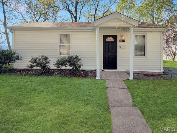 3533 Dixie Drive , St Ann, MO 63074