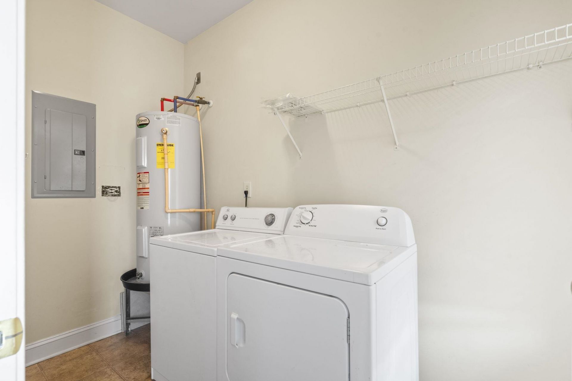 712 Santo Dr.  Photo 19