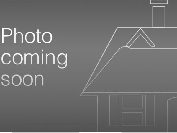 2221 Pennington Drive , Arlington, TX 76014