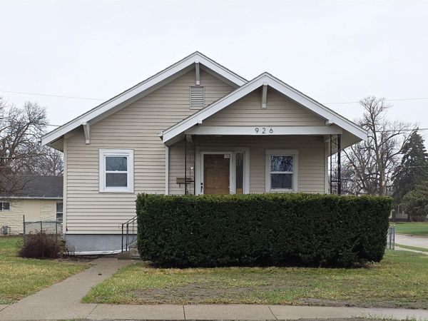 926 Pacquette, Sioux City, IA 51109