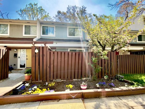 2219 SOUTHGATE SQUARE , RESTON, VA 20191