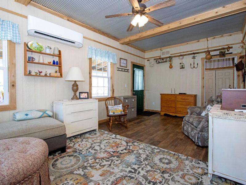 367 Alogonquion Autumn Road, Loudonville, OH 44842 Photo 9