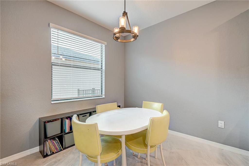 14695 Carva Ln, Lee, FL 33905 Photo