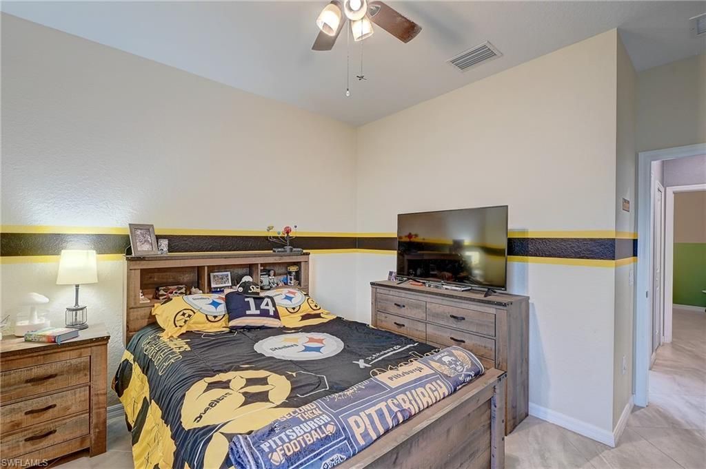 14695 Carva Ln, Lee, FL 33905 Photo