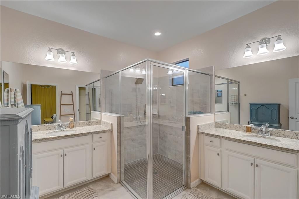 14695 Carva Ln, Lee, FL 33905 Photo