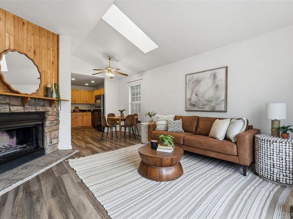 63 S Sable Boulevard, Unit E21, Aurora, CO 80012