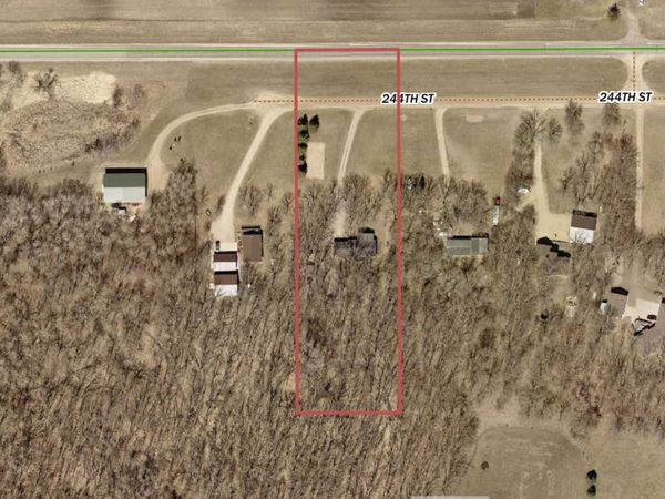 40142 244th Street, Battle Lake, MN 56515