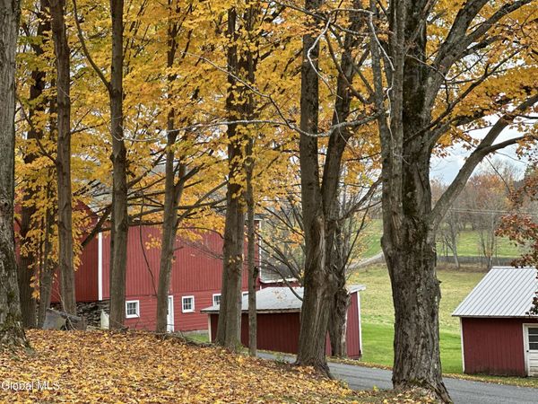 818 Middle Road, Granville, NY 12832