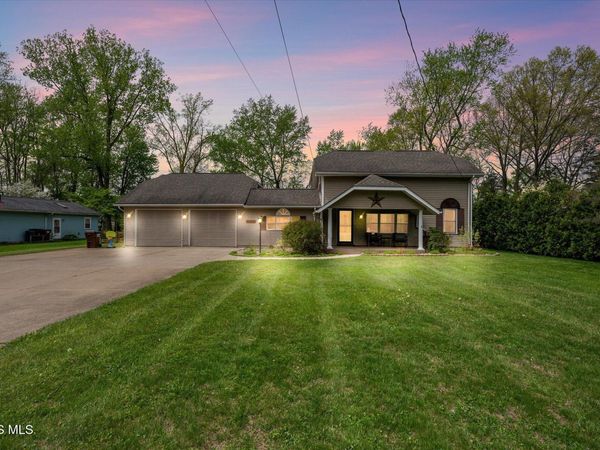 1860 Connecticut Boulevard, Holland, OH 43528