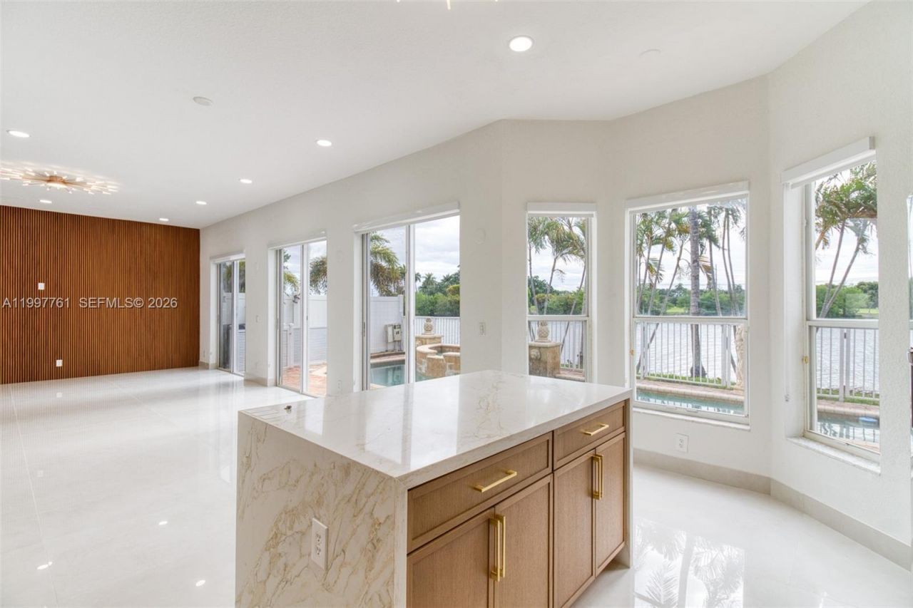 5363 SW 38th Ave, Hollywood, FL 33312 Photo