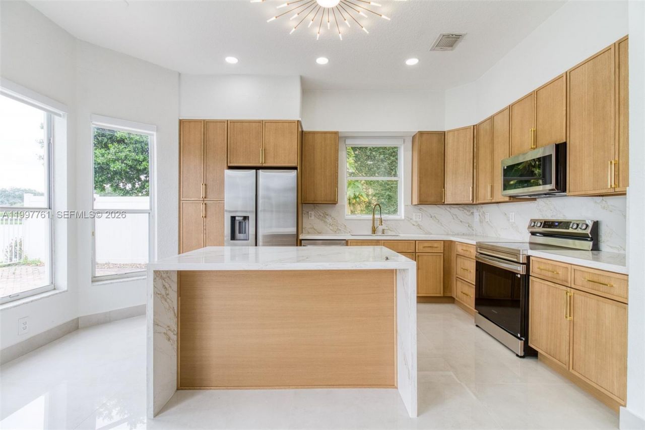 5363 SW 38th Ave, Hollywood, FL 33312 Photo