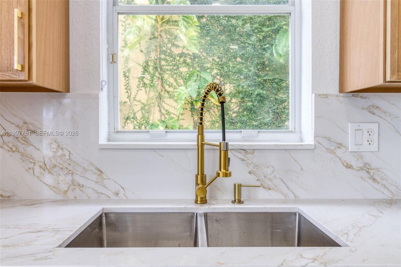 5363 SW 38th Ave, Hollywood, FL 33312 Photo