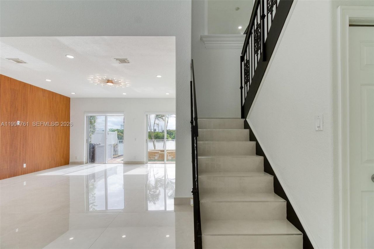 5363 SW 38th Ave, Hollywood, FL 33312 Photo