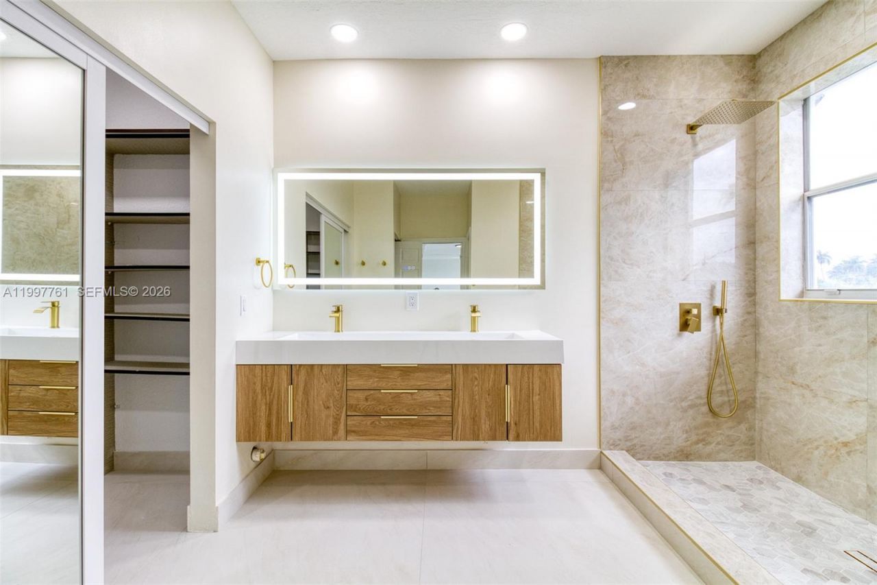 5363 SW 38th Ave, Hollywood, FL 33312 Photo