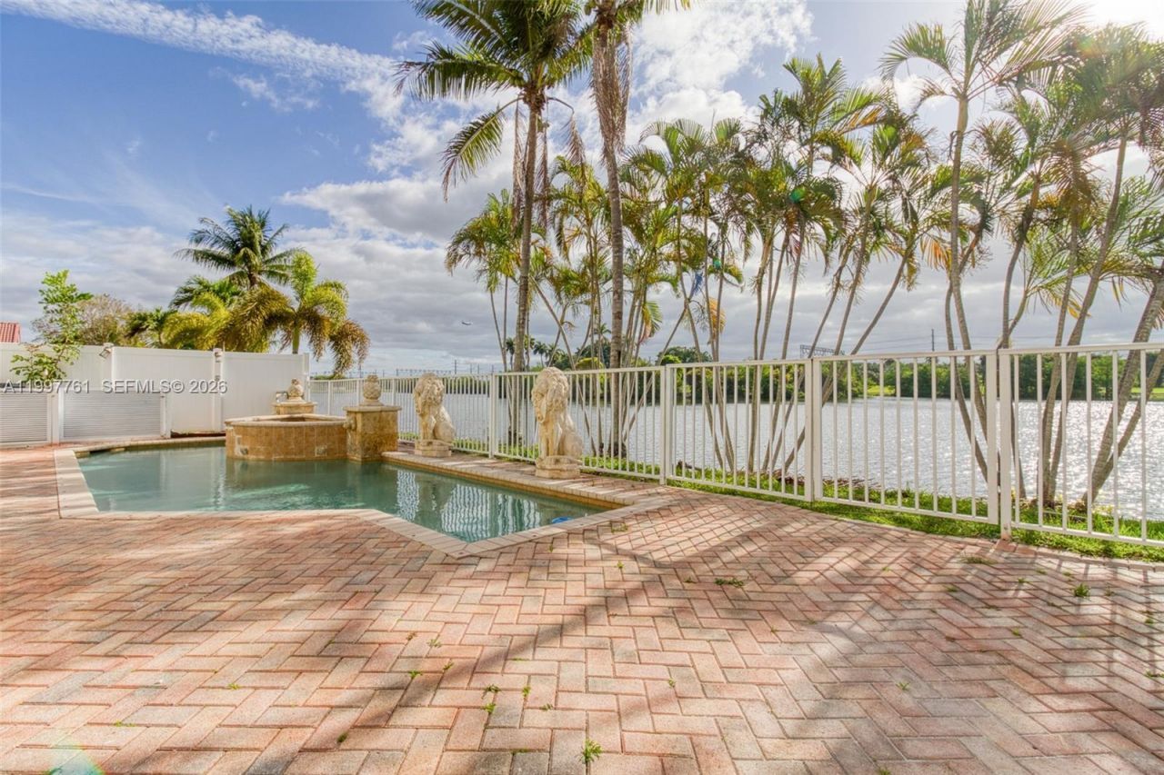 5363 SW 38th Ave, Hollywood, FL 33312 Photo