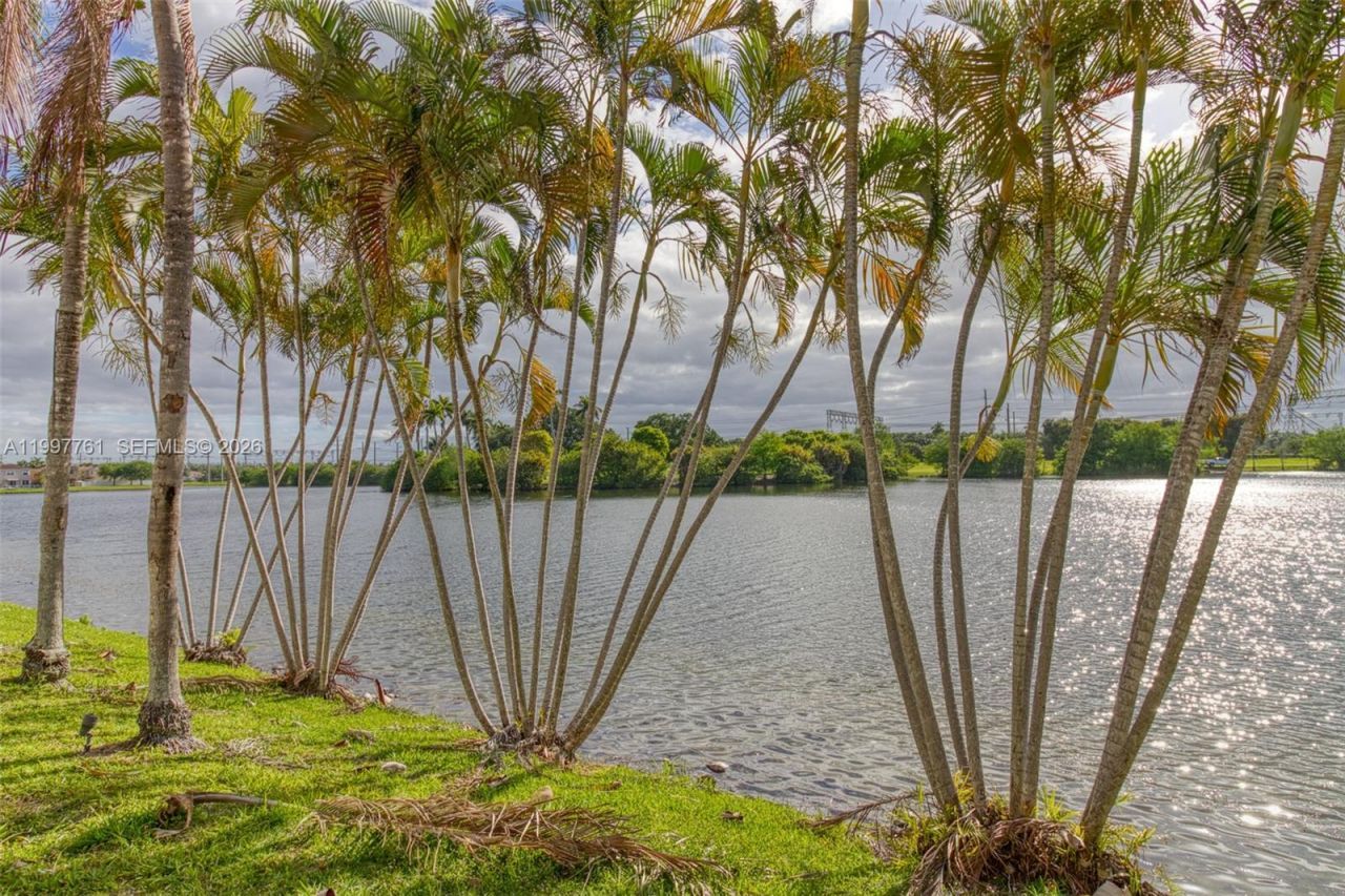 5363 SW 38th Ave, Hollywood, FL 33312 Photo