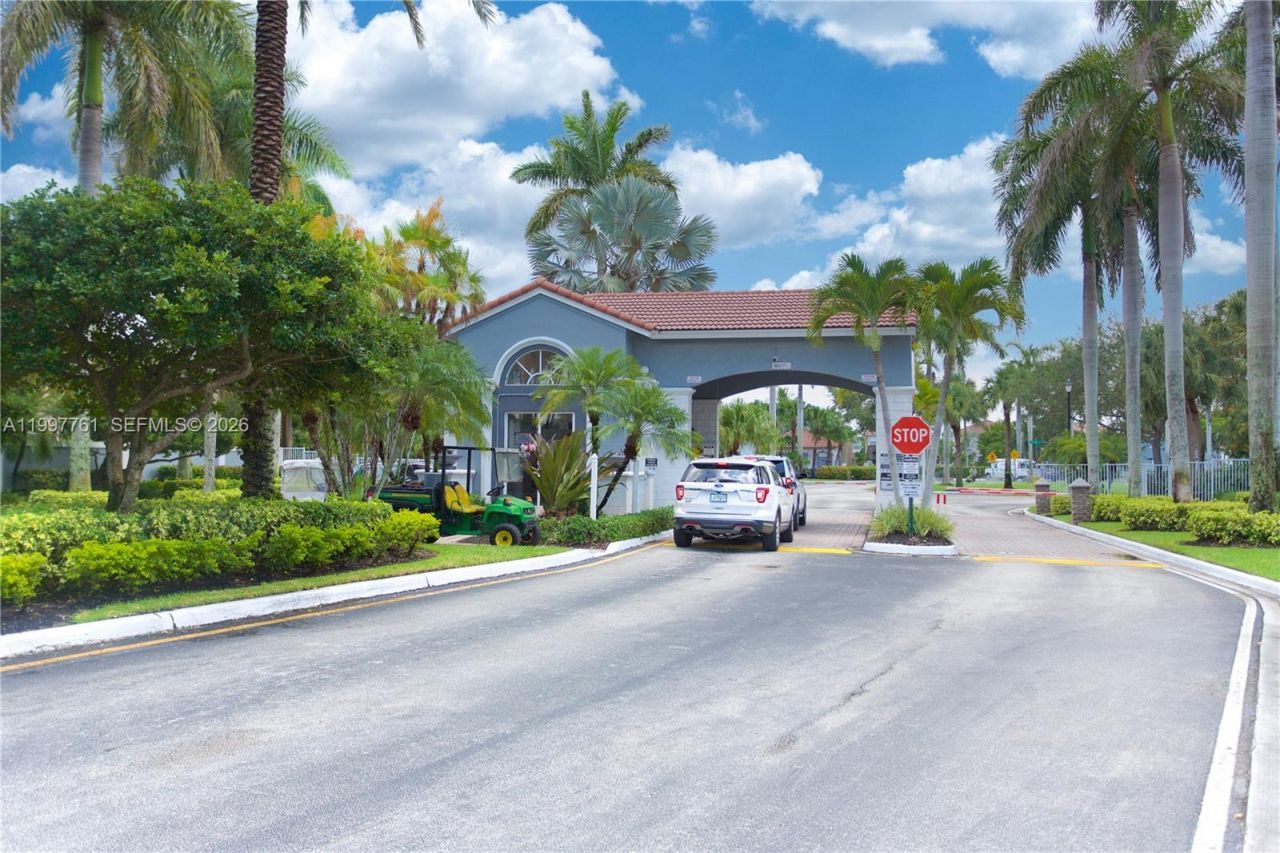 5363 SW 38th Ave, Hollywood, FL 33312 Photo