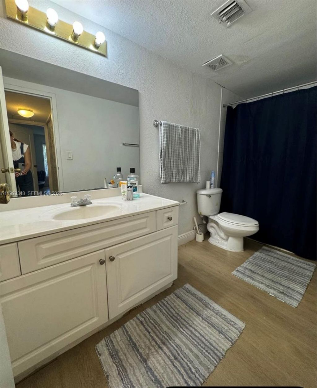 5201 Geneva Way, Unit 209, Doral, FL 33166 Photo