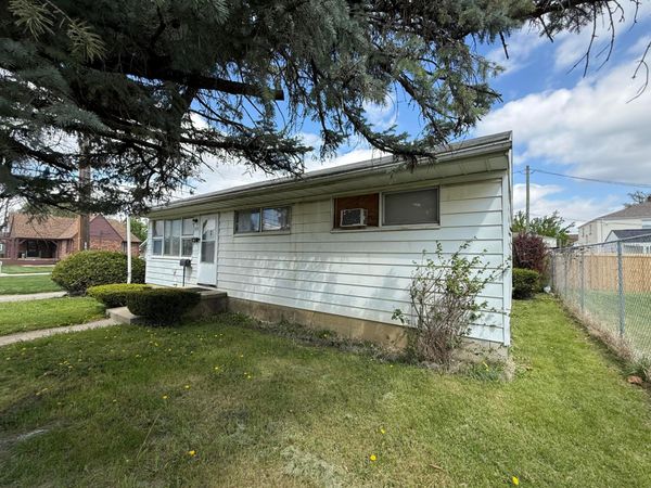 848 E Mithoff Street , Columbus, OH 43206