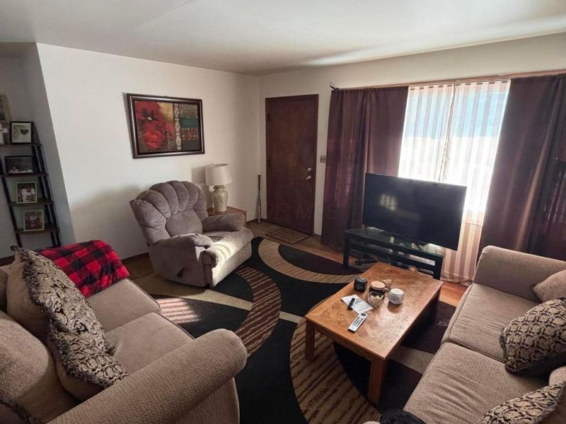 848 E Mithoff Street , Columbus, OH 43206 Photo 5