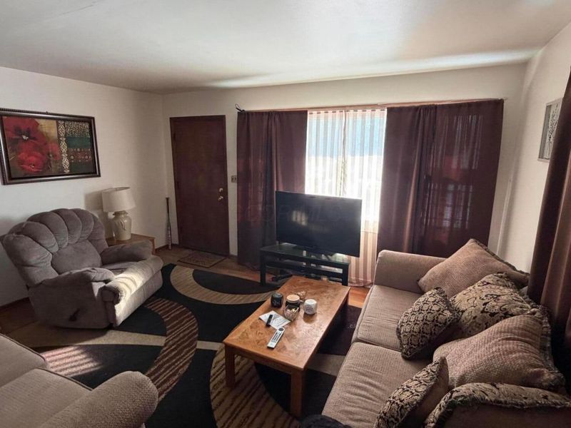 848 E Mithoff Street , Columbus, OH 43206 Photo 6