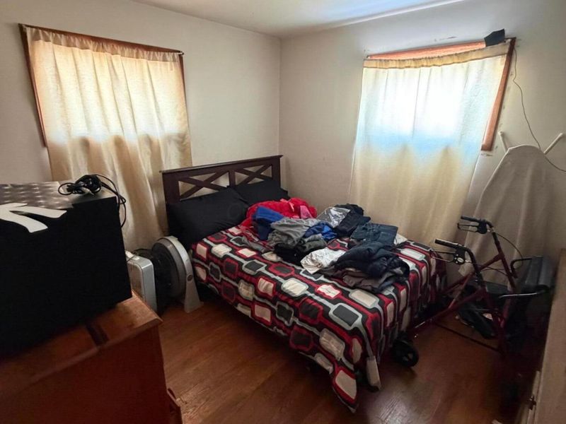 848 E Mithoff Street , Columbus, OH 43206 Photo 8