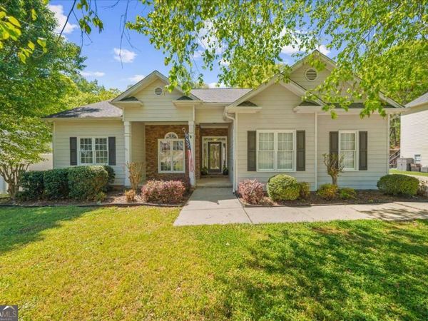 720 Walnut Lane, Woodstock, GA 30188