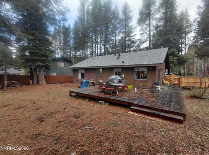 1622 Atroari Street, South Lake Tahoe, CA 96150 Photo