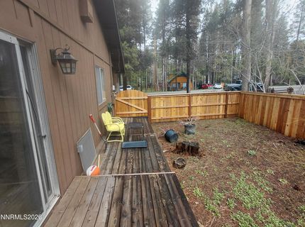 1622 Atroari Street, South Lake Tahoe, CA 96150 Photo