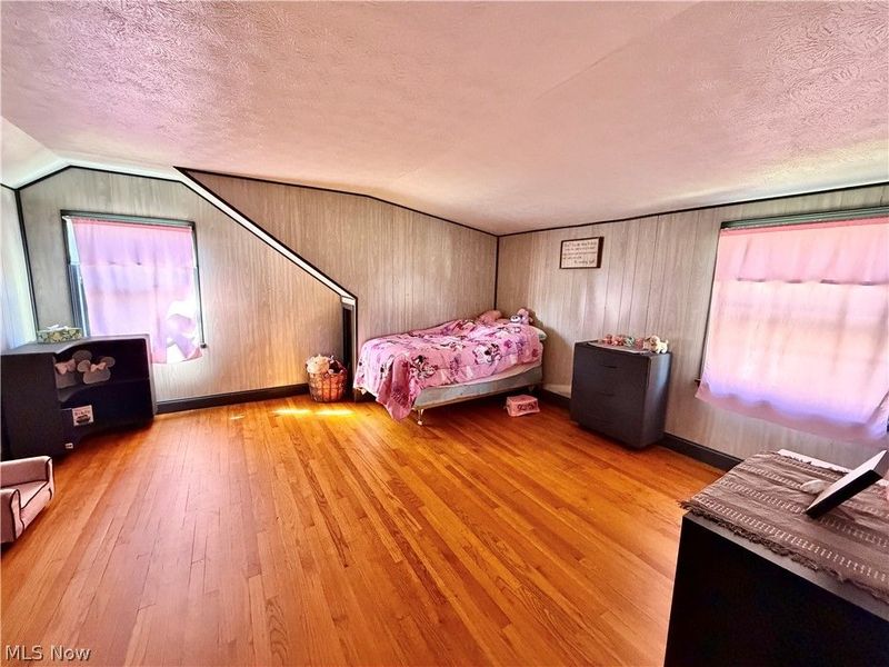 15131 Tavern Road, Burton, OH 44021 Photo 10