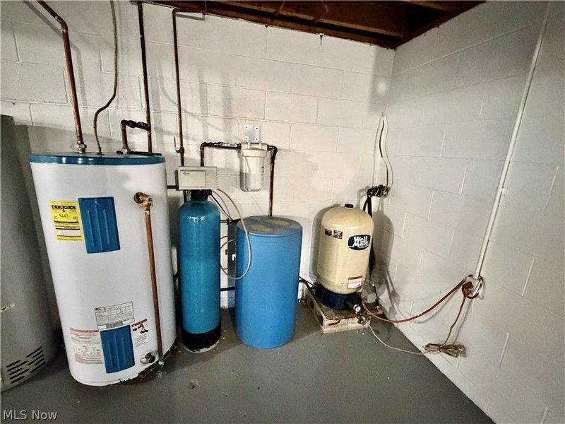 15131 Tavern Road, Burton, OH 44021 Photo 15