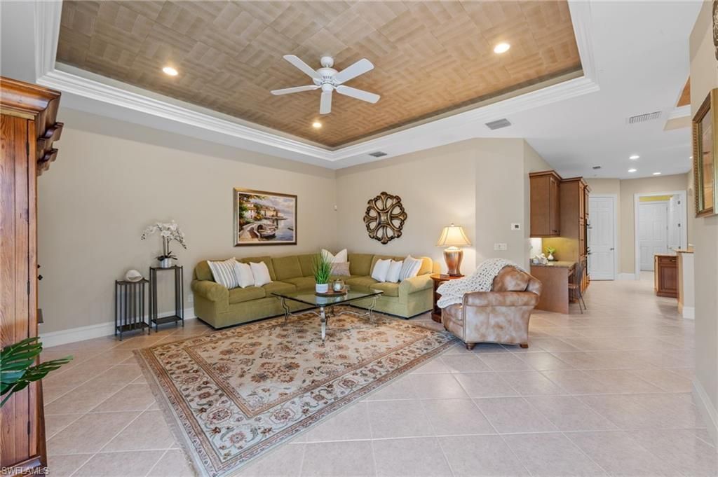 20301 Leopard Ln, Estero, FL 33928 Photo