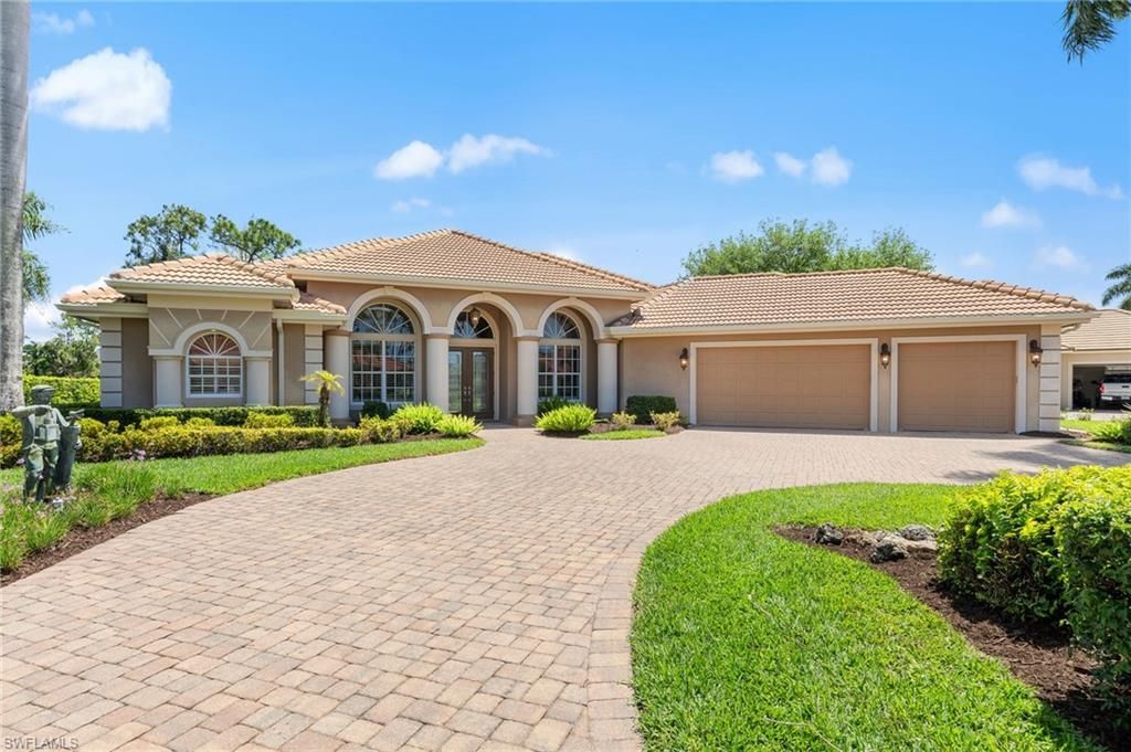 20301 Leopard Ln, Estero, FL 33928 Photo