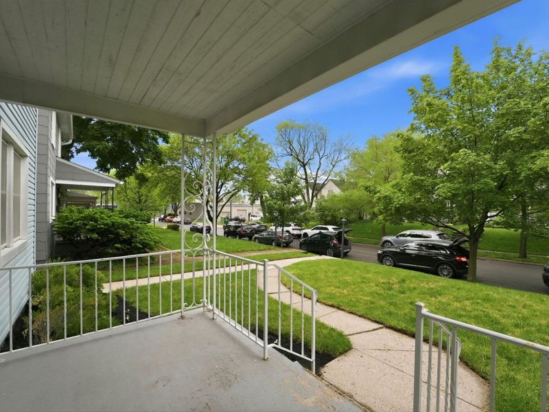 796 Gladden Road, Columbus, OH 43212 Photo 4