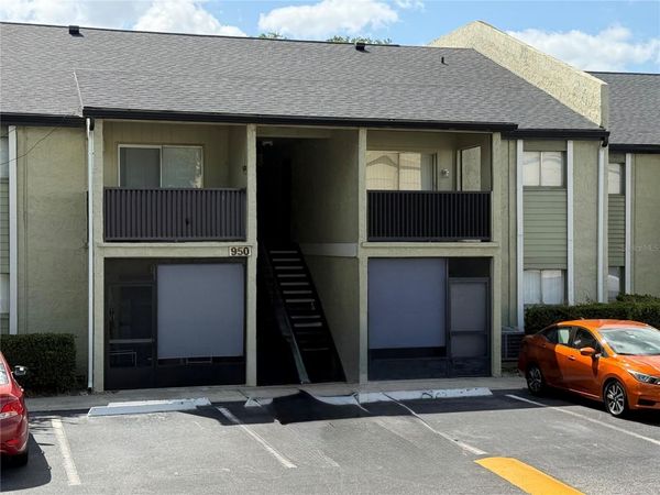 950 LAKE DESTINY ROAD, Unit B, ALTAMONTE SPRINGS, FL 32714