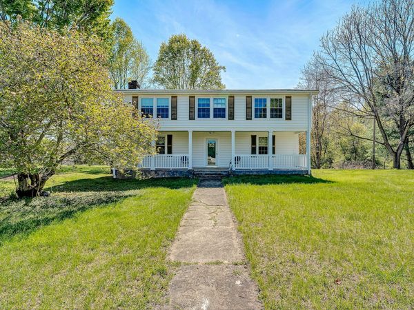 1220 HOLLEY RIDGE RD , Henry, VA 24102