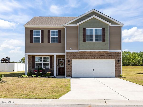 4413 Marthas Village Lane, Ayden, NC 28513