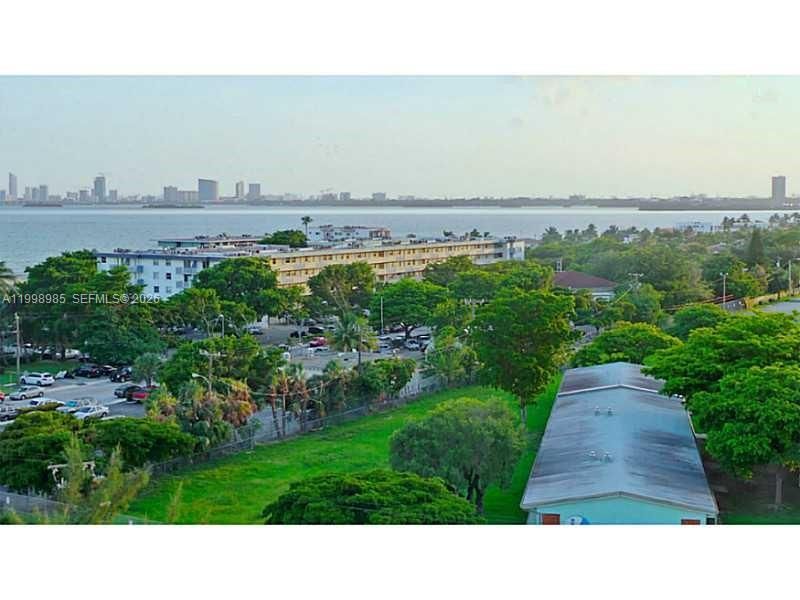 7545 E Treasure Dr, Unit 9K, North Bay Village, FL 33141 Photo
