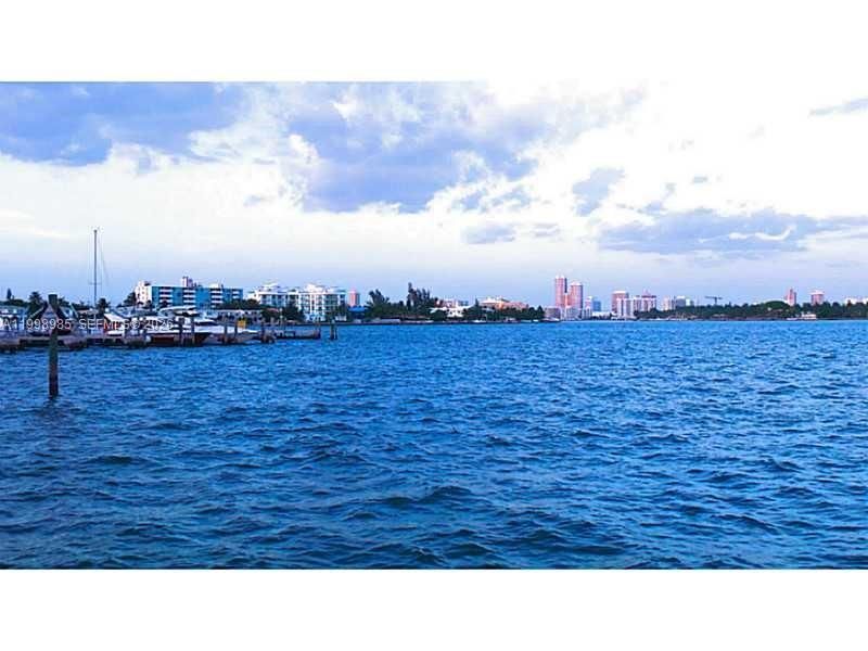 7545 E Treasure Dr, Unit 9K, North Bay Village, FL 33141 Photo