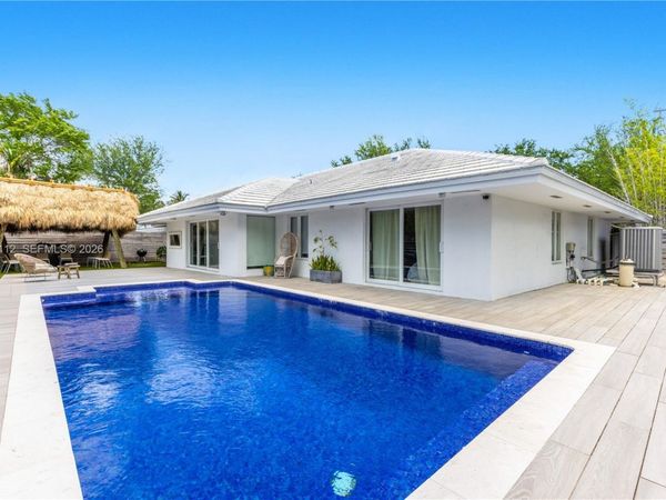 524 Warren Ln , Key Biscayne, FL 33149