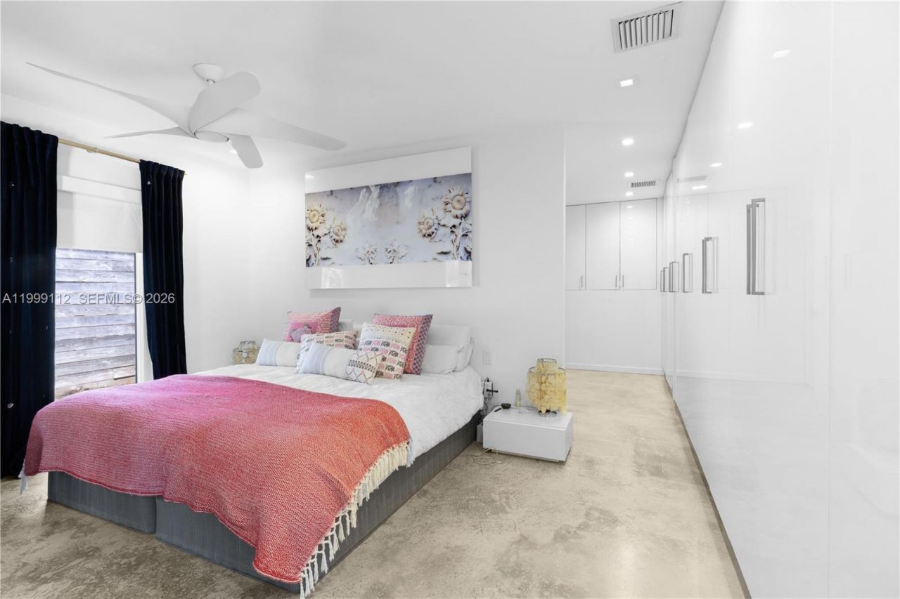 524 Warren Ln, Key Biscayne, FL 33149 Photo