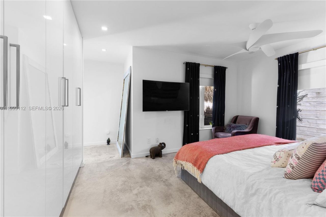 524 Warren Ln, Key Biscayne, FL 33149 Photo