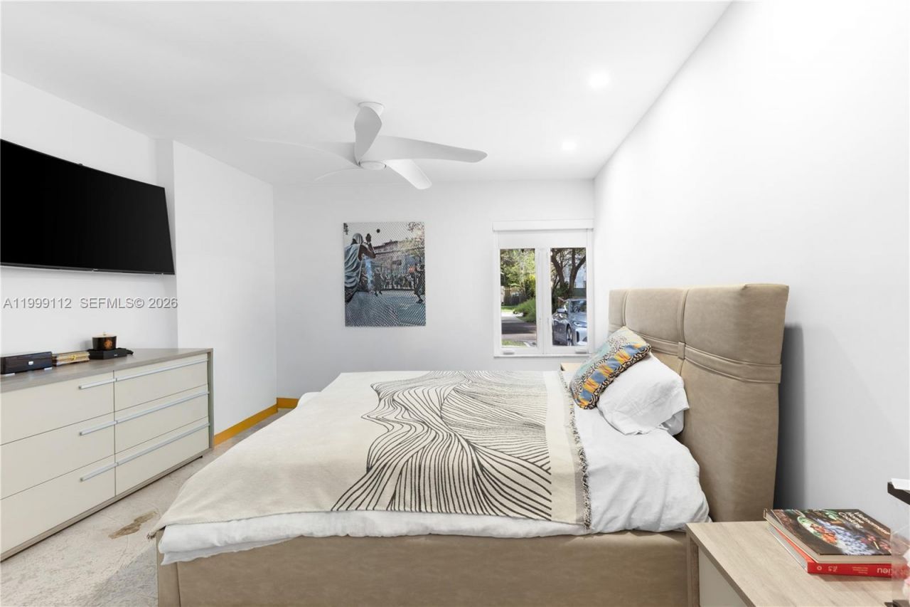 524 Warren Ln, Key Biscayne, FL 33149 Photo