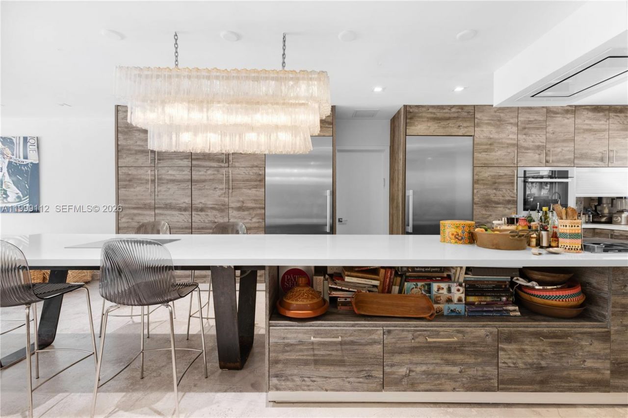 524 Warren Ln, Key Biscayne, FL 33149 Photo