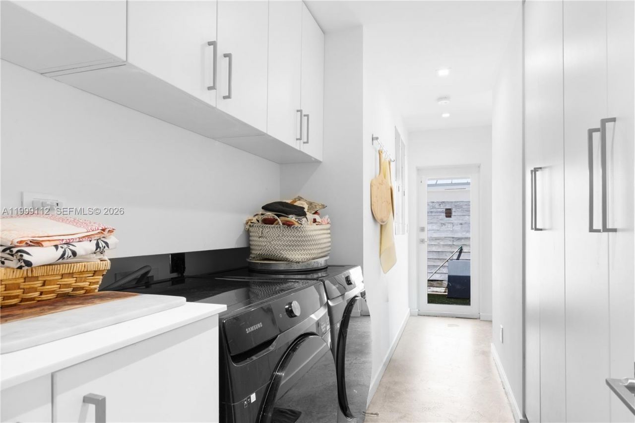 524 Warren Ln, Key Biscayne, FL 33149 Photo