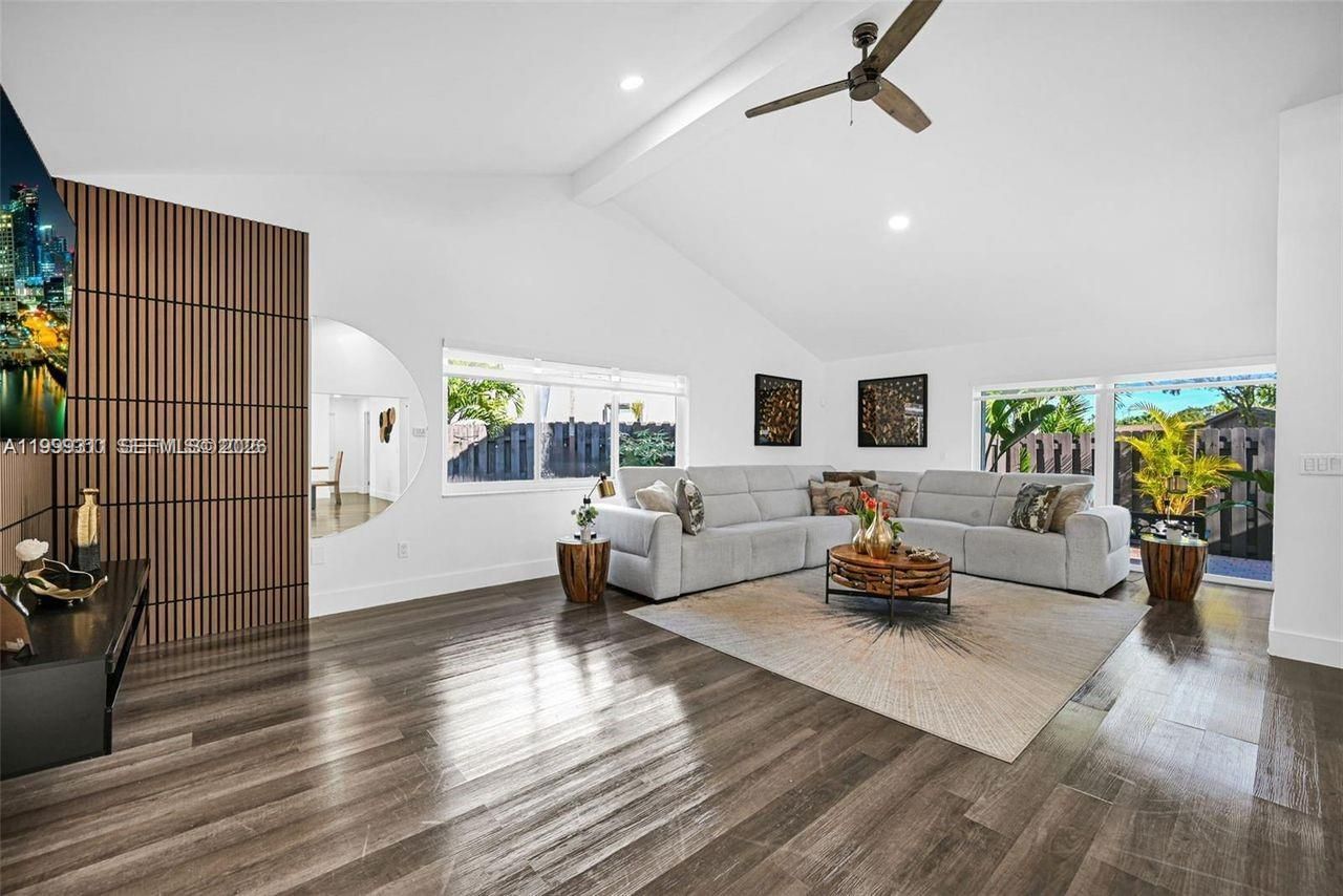 13416 SW 108th St Cir N, Miami, FL 33186 Photo