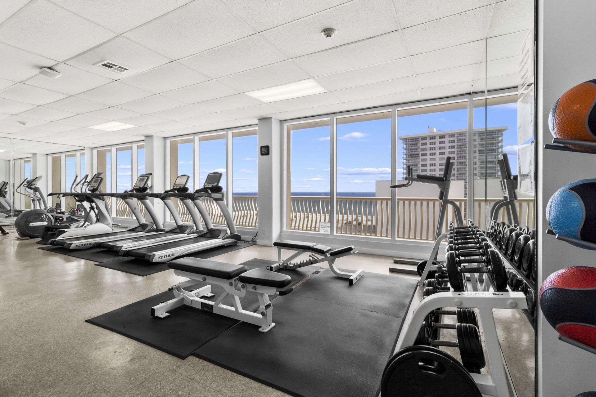 4020 Galt Ocean Drive, Unit 1504, Fort Lauderdale, FL 33308 Photo