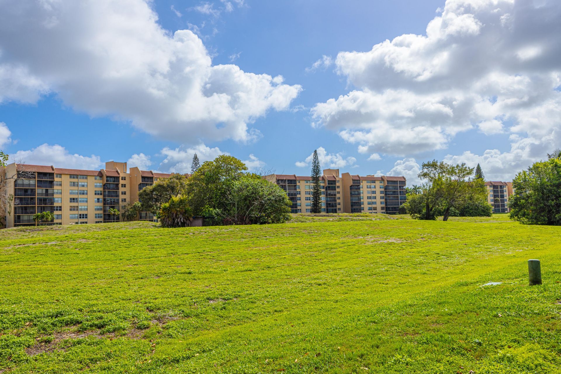 3625 Inverrary Boulevard W, Lauderhill, FL 33319 Photo