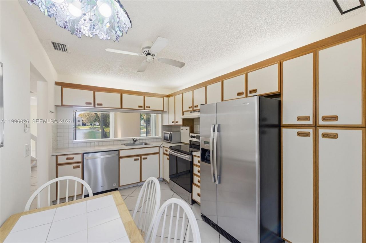 4790 NW 22nd St, Coconut Creek, FL 33063 Photo