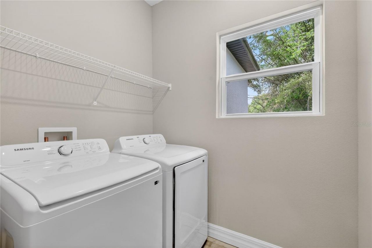 30165 W Bluebell Avenue, Eustis, FL 32736 Photo